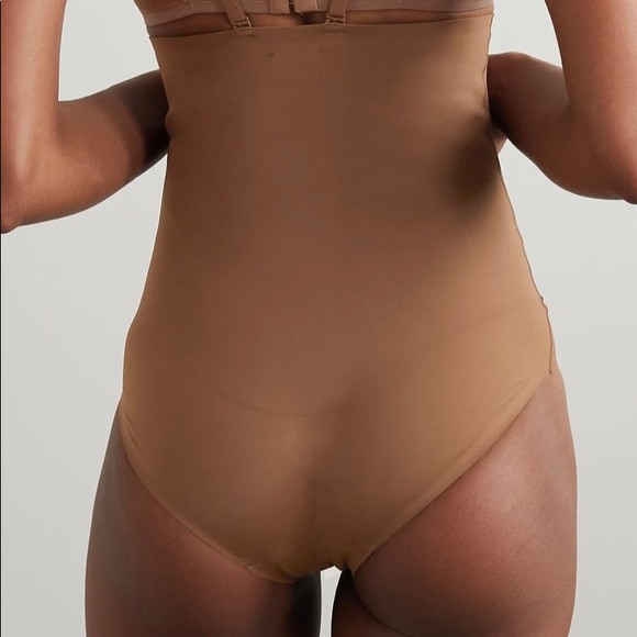 HEIST- The High Waist - Picture 4 of 6